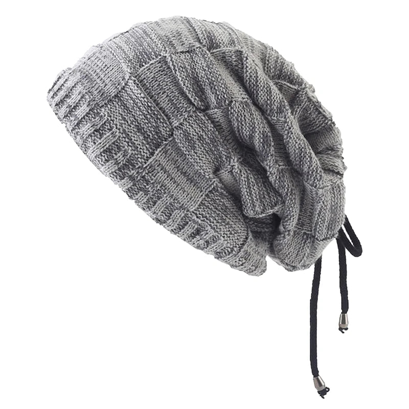 Gorro de Inverno com PomPom e Cordão